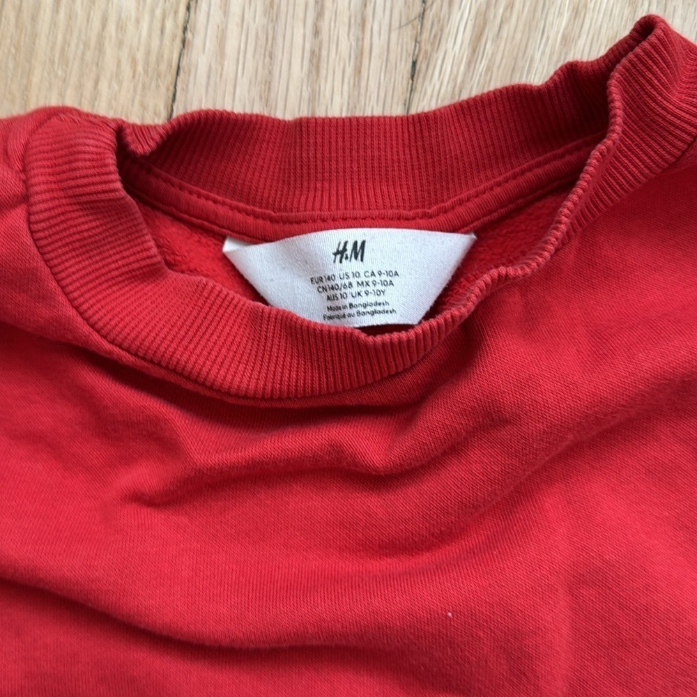 H&M Cropped Sweatshirt and sweatpants - Picture 2 of 4